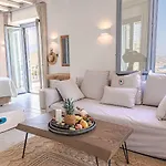 Villa Elia By Mykonian Kazarte Kalafatis