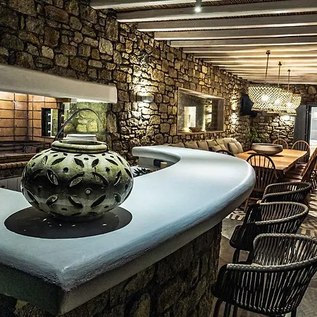 Elia By Mykonian Kazarte Vila *